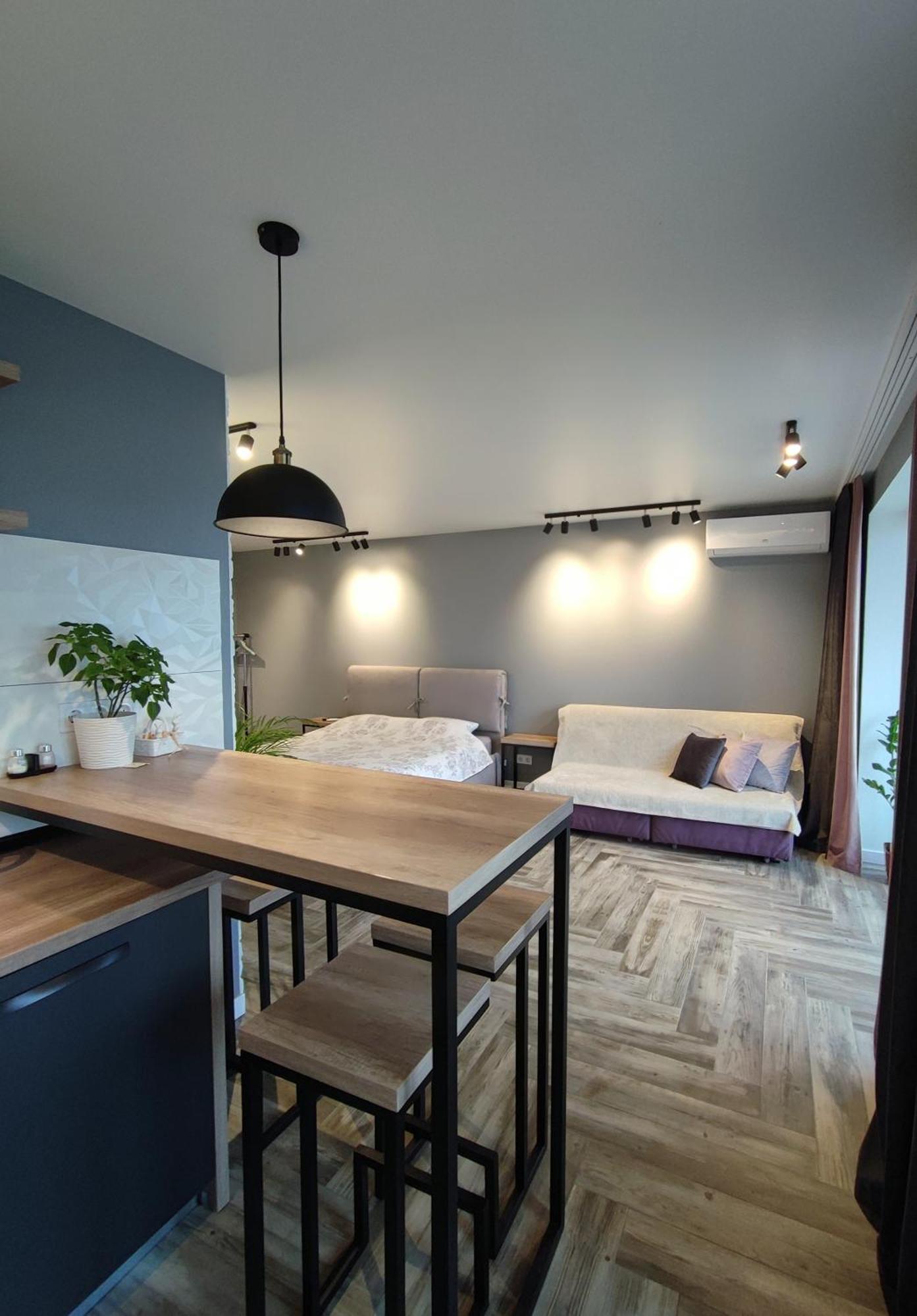уютная возле бц Tower, концерт-холл оазис Apartment